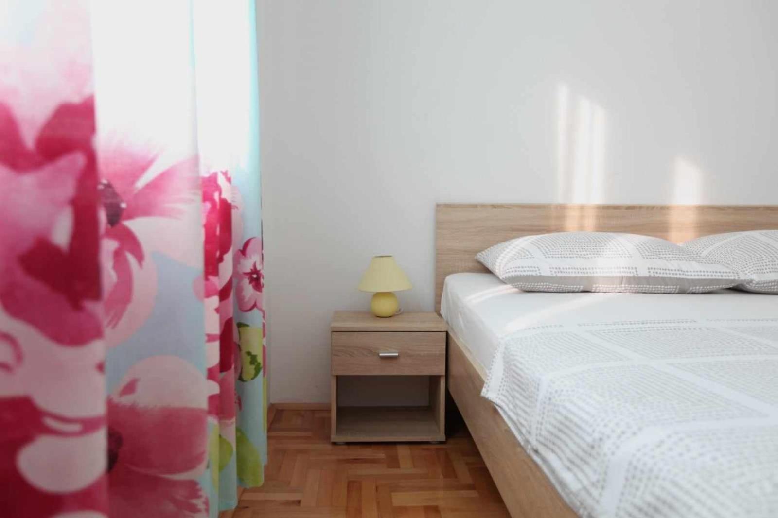 Apartmani Ivana Trogir Exterior foto